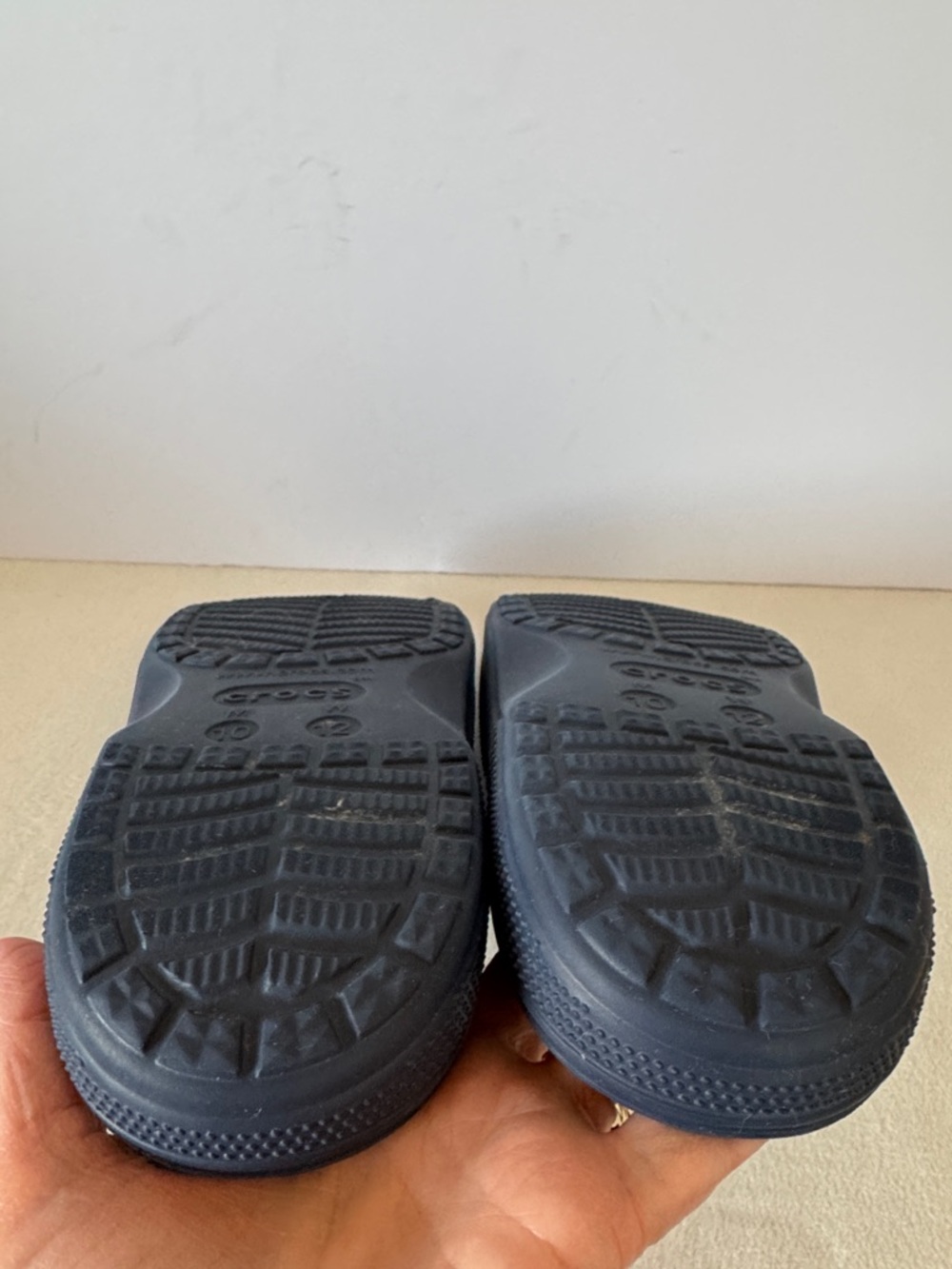Crocs slides - Picture 7 of 8